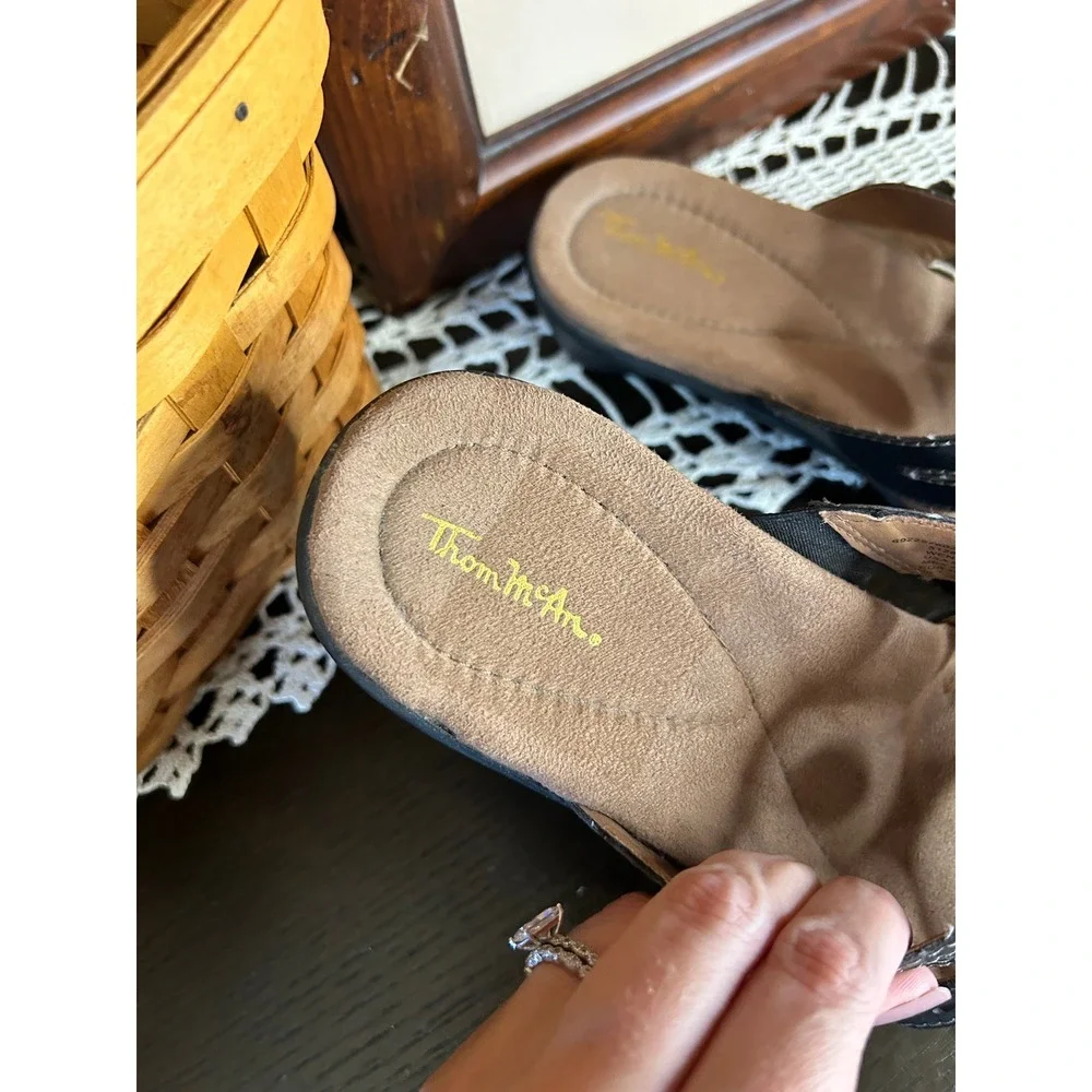 Vintage Thom McAn Black‎ Wedge Sandals – 90's Style